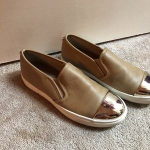 Steve Madden Flatform Sneakers